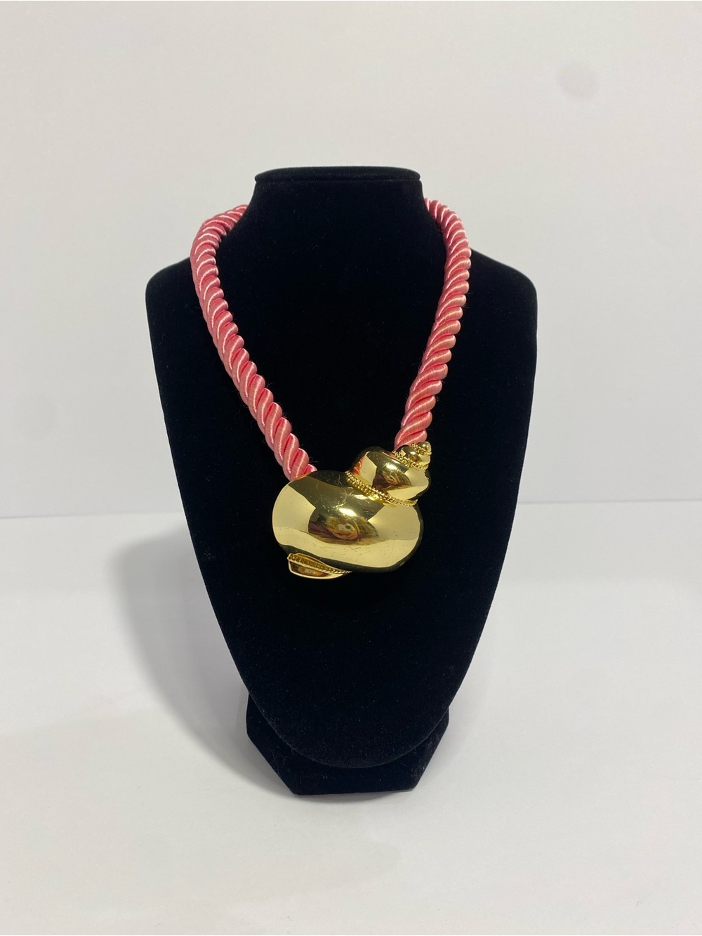 Vintage Lily Pulitzer • Gold Shell Pendant Necklace with Pink Rope Cord
